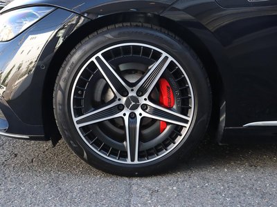 2025 Mercedes-BENZ EQE AMG photo 14