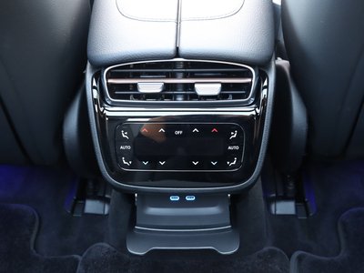 2025 Mercedes-BENZ EQE AMG thumbnail 73