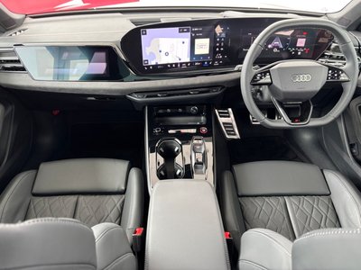 2025 AUDI S5 AVANT photo 3