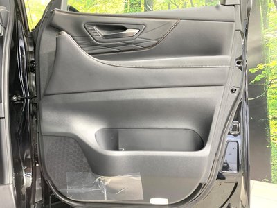 2025 Toyota ALPHARD — фото 50