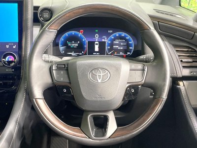 2025 Toyota ALPHARD — фото 14