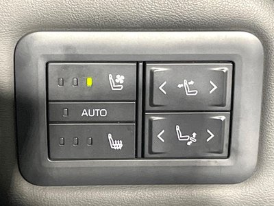 2025 Toyota ALPHARD — фото 57