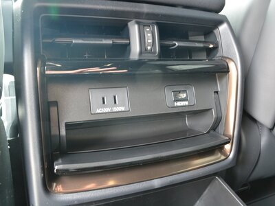 2025 Toyota ALPHARD — фото 58