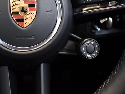 2022 Porsche MACAN 照片 11