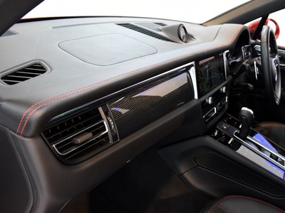 2022 Porsche MACAN 照片 22
