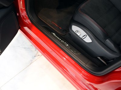 2022 Porsche MACAN 照片 26