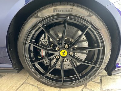 صورة مصغرة 44 لـ 2022 Ferrari 812 GTS