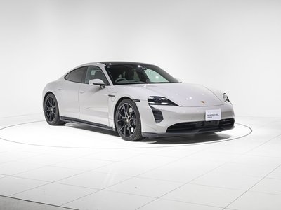 2023 Porsche TAYCAN photo 4