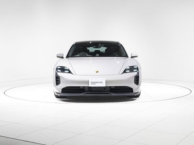 2023 Porsche TAYCAN photo 3