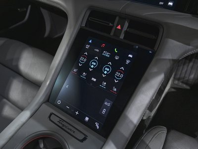 2023 Porsche TAYCAN thumbnail 23