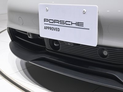 2023 Porsche TAYCAN thumbnail 18