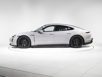 2023 Porsche TAYCAN photo 9
