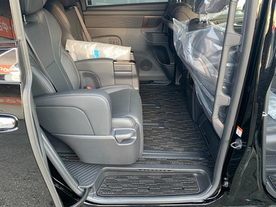 2026 Toyota ALPHARD — фото 35