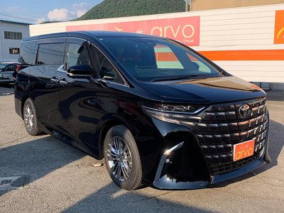 2026 Toyota ALPHARD — фото 3