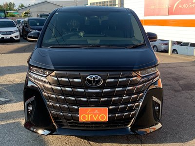 2026 Toyota ALPHARD — фото 2