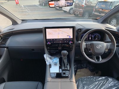 2026 Toyota ALPHARD — фото 14