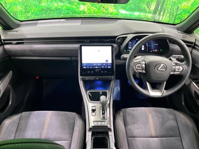 صورة مصغرة 2 لـ 2025 Lexus LBX
