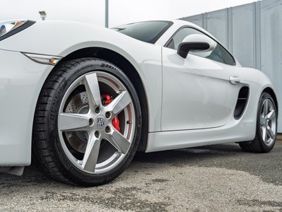 2014 Porsche CAYMAN photo 14