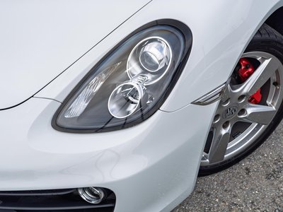 2014 Porsche CAYMAN thumbnail 24