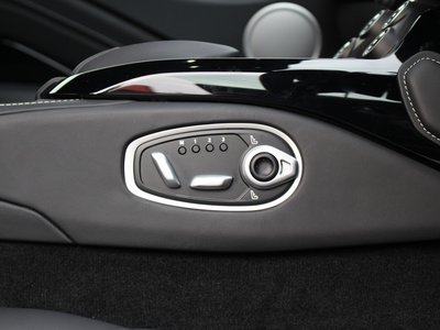 2023 Aston Martin VANTAGE 照片 28