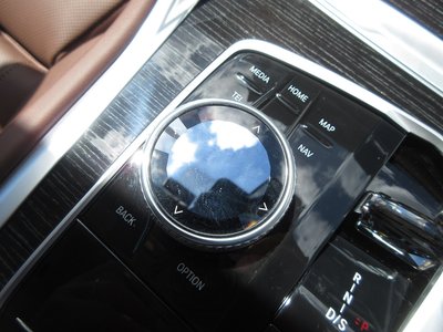 2026 BMW X6 thumbnail 53