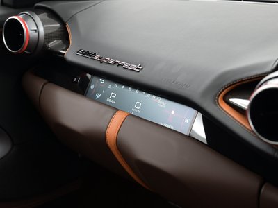 2020 Ferrari 812 SUPERFAST — миниатюра 19