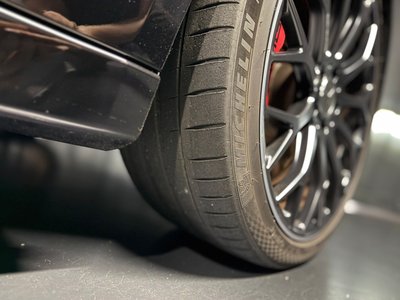 2024 Mercedes-BENZ C-CLASS AMG thumbnail 30