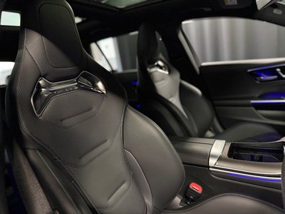 2024 Mercedes-BENZ C-CLASS AMG photo 6