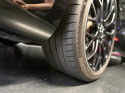 2024 Mercedes-BENZ C-CLASS AMG thumbnail 28