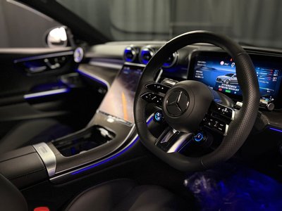 2024 Mercedes-BENZ C-CLASS AMG photo 5