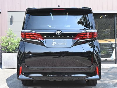 2026 Toyota ALPHARD — фото 12