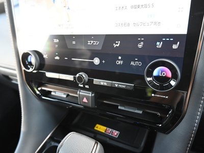 2026 Toyota ALPHARD — фото 18