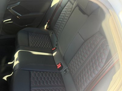 صورة مصغرة 17 لـ 2025 AUDI RS3 SEDAN