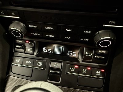 صورة مصغرة 32 لـ 2023 Porsche 718