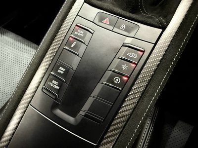 صورة مصغرة 35 لـ 2023 Porsche 718