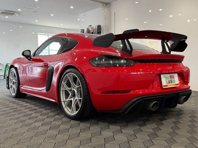 صورة مصغرة 5 لـ 2023 Porsche 718