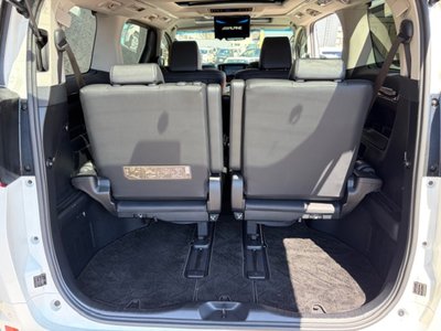 صورة 23 لـ 2018 Toyota ALPHARD