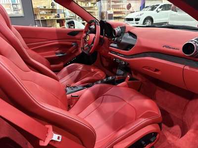 2021 Ferrari F8 SPIDER 照片 18
