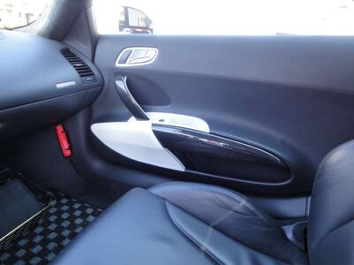 صورة 13 لـ 2008 AUDI R8
