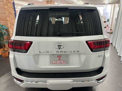 2026 Toyota LAND CRUISER 300 — фото 14