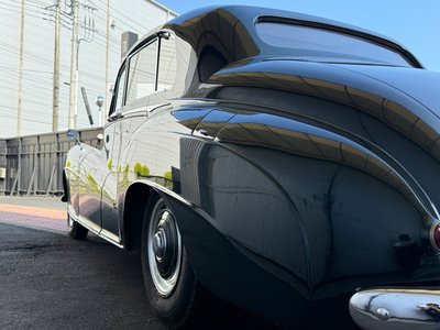 صورة 12 لـ 1954 Bentley R-TYPE LIGHTWEIGHT SALOON