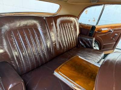 1954 Bentley R-TYPE LIGHTWEIGHT SALOON 照片 24