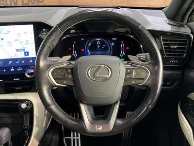 2023 Lexus NX photo 11