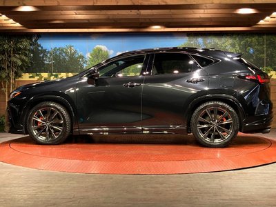 2023 Lexus NX thumbnail 30