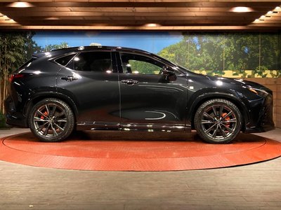 2023 Lexus NX thumbnail 28
