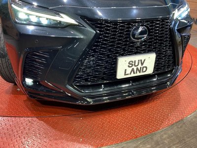 2023 Lexus NX photo 4