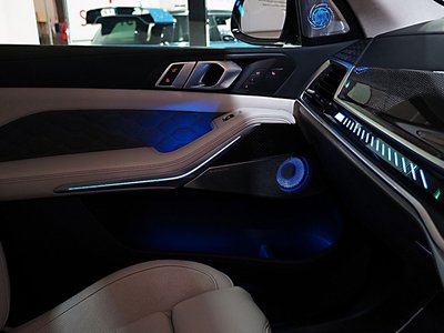 2023 BMW X5 M 照片 18