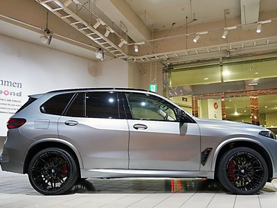 2023 BMW X5 M photo 3