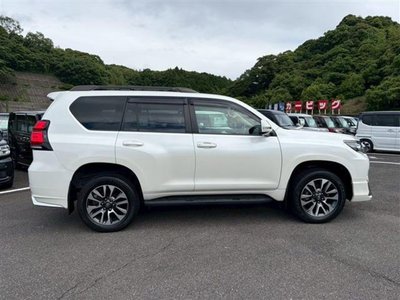 2023 Toyota LAND CRUISER PRADO — фото 13