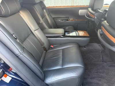 صورة مصغرة 28 لـ 2018 Toyota CENTURY